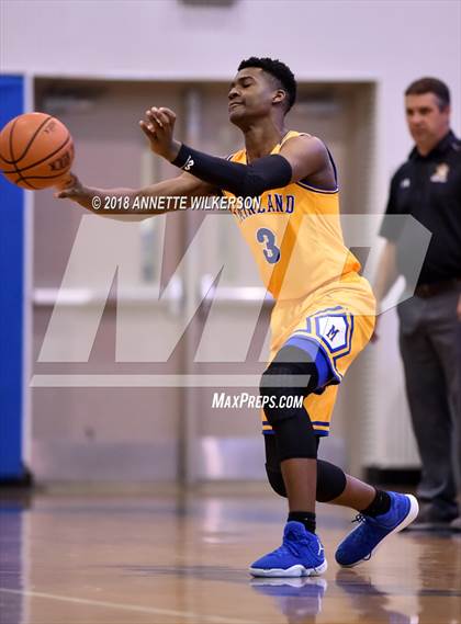 Thumbnail 3 in Crystal River vs. Mainland (Cancer Awareness Classic) photogallery.