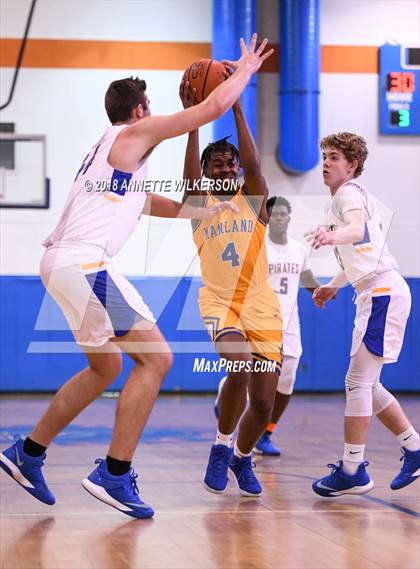 Thumbnail 3 in Crystal River vs. Mainland (Cancer Awareness Classic) photogallery.