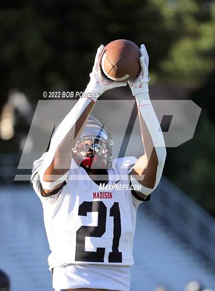 Thumbnail 3 in James Madison @ Lake Braddock photogallery.