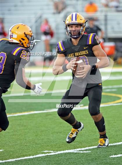 Thumbnail 3 in James Madison @ Lake Braddock photogallery.