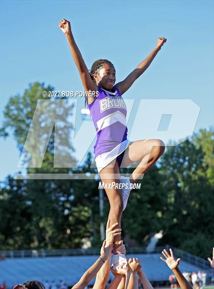 Thumbnail 2 in James Madison @ Lake Braddock photogallery.