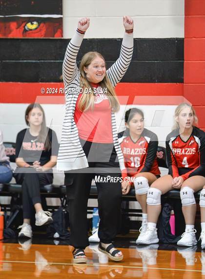 Thumbnail 2 in Brazos vs Columbia photogallery.