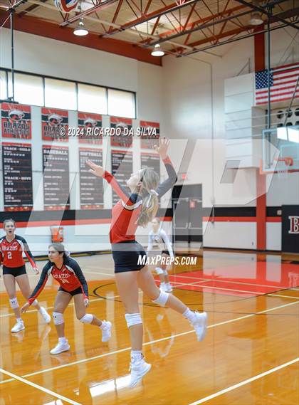 Thumbnail 1 in Brazos vs Columbia photogallery.