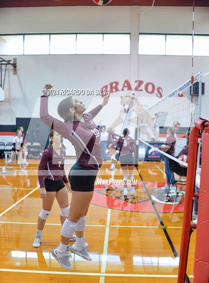 Thumbnail 3 in Brazos vs Columbia photogallery.