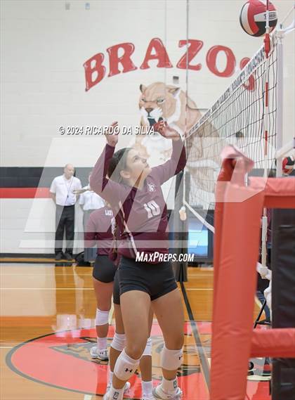 Thumbnail 3 in Brazos vs Columbia photogallery.