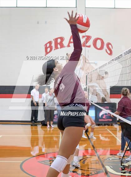 Thumbnail 3 in Brazos vs Columbia photogallery.