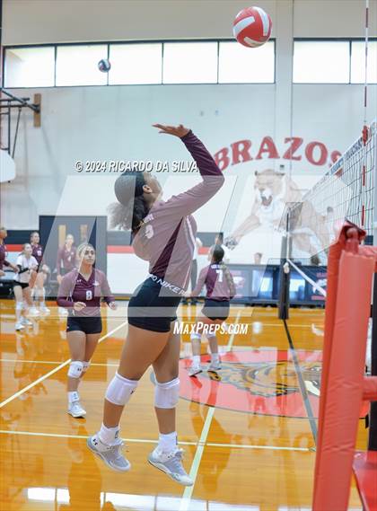 Thumbnail 3 in Brazos vs Columbia photogallery.
