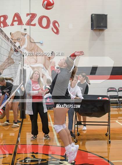 Thumbnail 1 in Brazos vs Columbia photogallery.