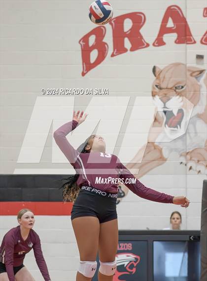 Thumbnail 3 in Brazos vs Columbia photogallery.