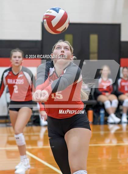Thumbnail 2 in Brazos vs Columbia photogallery.