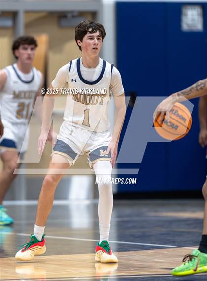 Thumbnail 2 in JV: St. Clair County @ Moody photogallery.