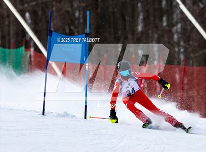 Thumbnail 2 in NYSPHAA Section V Class A&B Giant Slalom Final (Second Run) photogallery.