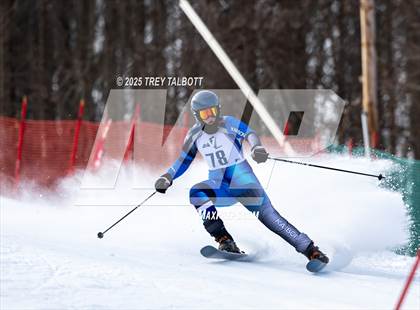 Thumbnail 3 in NYSPHAA Section V Class A&B Giant Slalom Final (Second Run) photogallery.