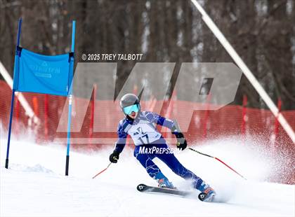 Thumbnail 1 in NYSPHAA Section V Class A&B Giant Slalom Final (Second Run) photogallery.