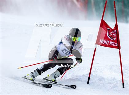 Thumbnail 2 in NYSPHAA Section V Class A&B Giant Slalom Final (Second Run) photogallery.