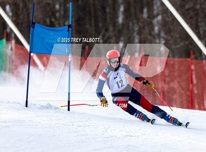 Thumbnail 3 in NYSPHAA Section V Class A&B Giant Slalom Final (Second Run) photogallery.