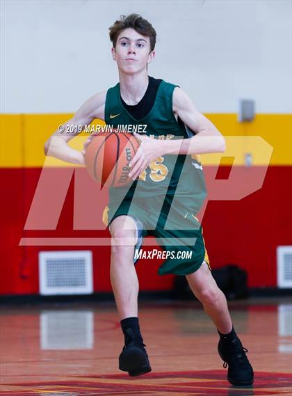 Thumbnail 3 in Moorpark vs Shalhevet photogallery.