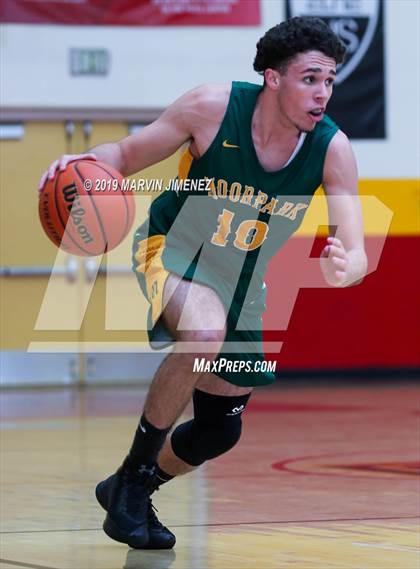 Thumbnail 2 in Moorpark vs Shalhevet photogallery.