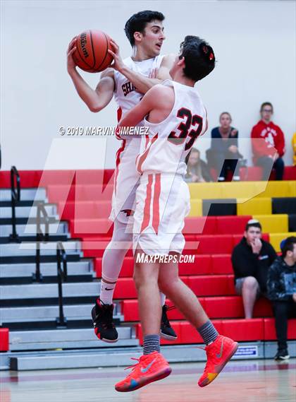 Thumbnail 1 in Moorpark vs Shalhevet photogallery.