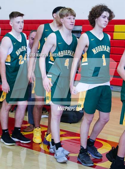 Thumbnail 2 in Moorpark vs Shalhevet photogallery.