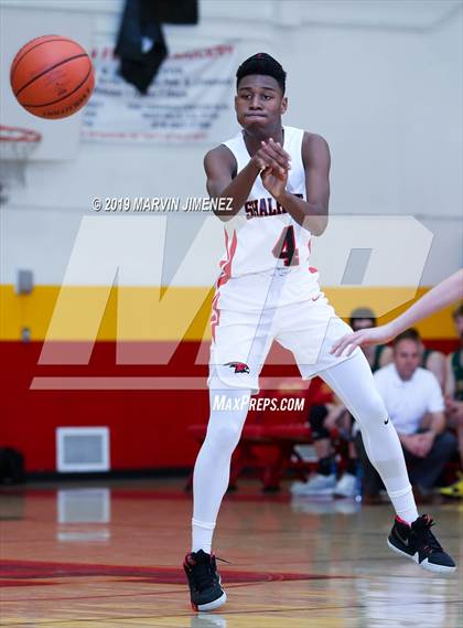Thumbnail 1 in Moorpark vs Shalhevet photogallery.