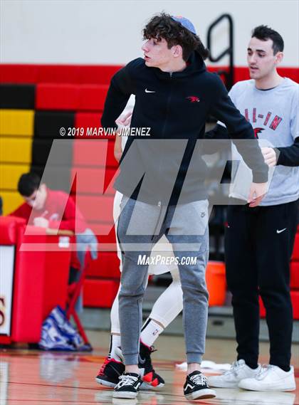 Thumbnail 1 in Moorpark vs Shalhevet photogallery.
