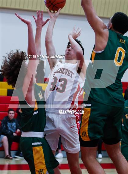 Thumbnail 3 in Moorpark vs Shalhevet photogallery.
