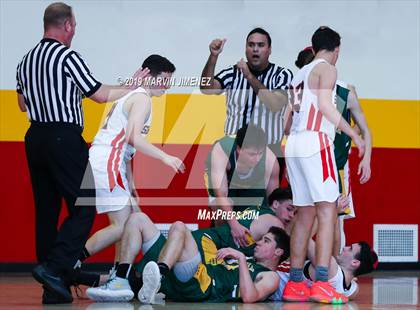 Thumbnail 3 in Moorpark vs Shalhevet photogallery.