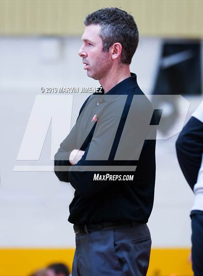 Thumbnail 2 in Moorpark vs Shalhevet photogallery.