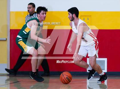Thumbnail 3 in Moorpark vs Shalhevet photogallery.