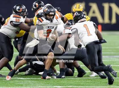 Thumbnail 1 in Union Parish @ St. James (LHSAA Division III Non-Select Final) photogallery.