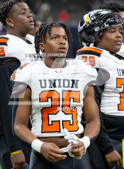 Thumbnail 1 in Union Parish @ St. James (LHSAA Division III Non-Select Final) photogallery.