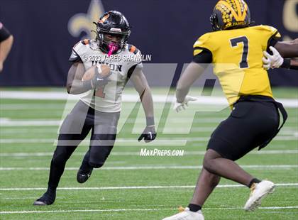 Thumbnail 1 in Union Parish @ St. James (LHSAA Division III Non-Select Final) photogallery.