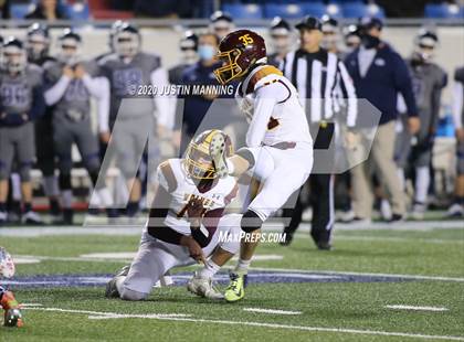 Thumbnail 1 in Greenwood vs. Lake Hamilton (AAA 6A Final) photogallery.