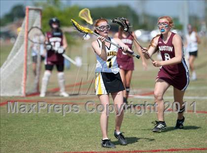 Thumbnail 2 in St. Agnes Academy v Austin (D2 TGHSLL State Quarterfinal) photogallery.