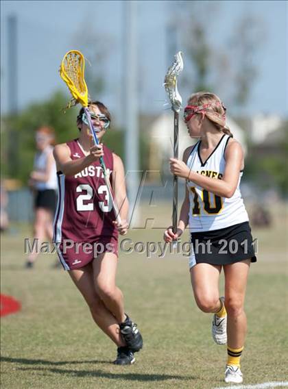Thumbnail 2 in St. Agnes Academy v Austin (D2 TGHSLL State Quarterfinal) photogallery.