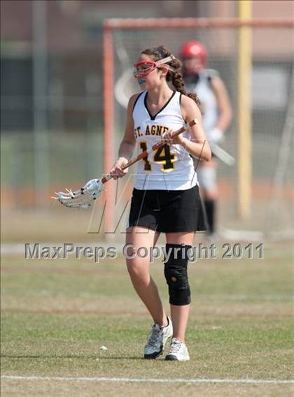 Thumbnail 3 in St. Agnes Academy v Austin (D2 TGHSLL State Quarterfinal) photogallery.