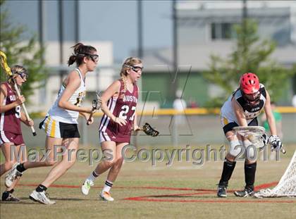 Thumbnail 3 in St. Agnes Academy v Austin (D2 TGHSLL State Quarterfinal) photogallery.