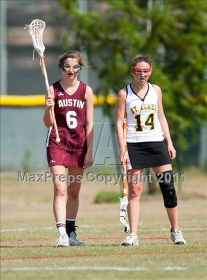 Thumbnail 2 in St. Agnes Academy v Austin (D2 TGHSLL State Quarterfinal) photogallery.