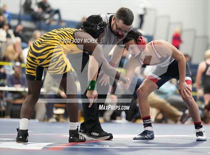 Thumbnail 1 in Hernando vs Lewisburg (Lewisburg Quad) photogallery.