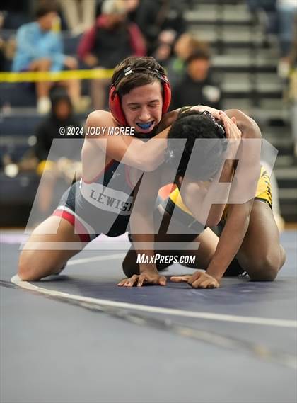 Thumbnail 1 in Hernando vs Lewisburg (Lewisburg Quad) photogallery.