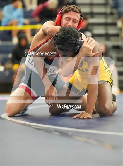 Thumbnail 3 in Hernando vs Lewisburg (Lewisburg Quad) photogallery.