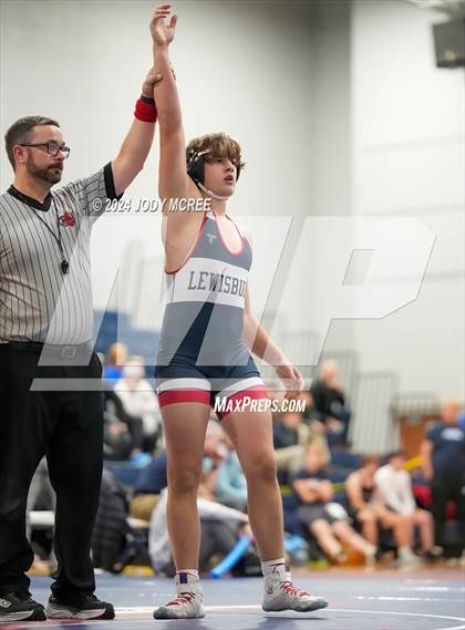 Thumbnail 3 in Hernando vs Lewisburg (Lewisburg Quad) photogallery.