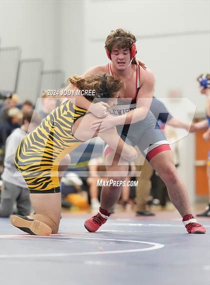 Thumbnail 3 in Hernando vs Lewisburg (Lewisburg Quad) photogallery.
