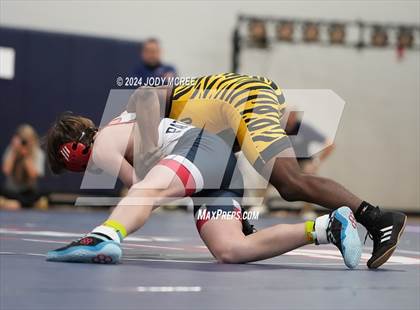 Thumbnail 3 in Hernando vs Lewisburg (Lewisburg Quad) photogallery.