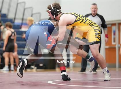 Thumbnail 1 in Hernando vs Lewisburg (Lewisburg Quad) photogallery.