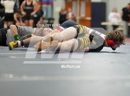 Thumbnail 1 in Hernando vs Lewisburg (Lewisburg Quad) photogallery.