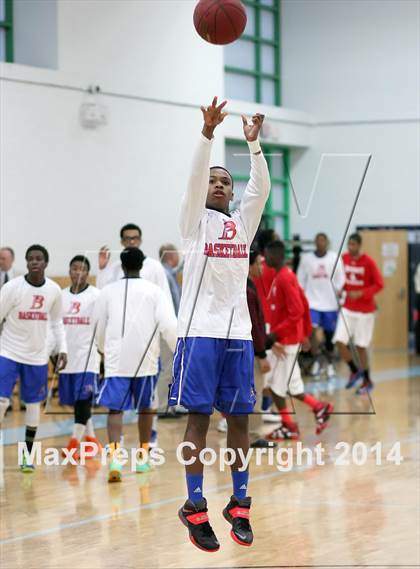 Thumbnail 2 in Bloomfield @ University (CIAC Class S Second Round) photogallery.
