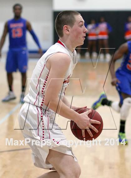 Thumbnail 2 in Bloomfield @ University (CIAC Class S Second Round) photogallery.