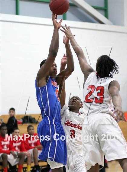 Thumbnail 3 in Bloomfield @ University (CIAC Class S Second Round) photogallery.